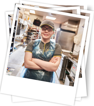 picture of a female mcdonald staff member